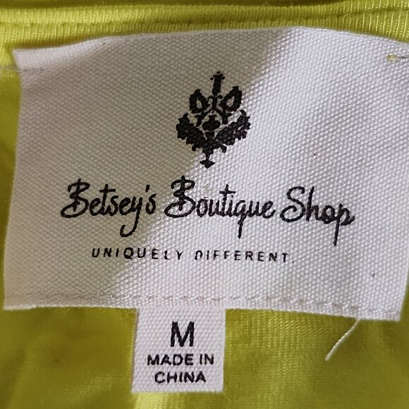 Betsey's Boutique Shop Bright Yellow Slit Clasp Front Closure Blouse Tank Size M - Picture 14 of 16